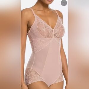 SPANX By Sara Blakely Lace Shaping Bodysuit – Nude/Blush, NEW WITHOUT Tag